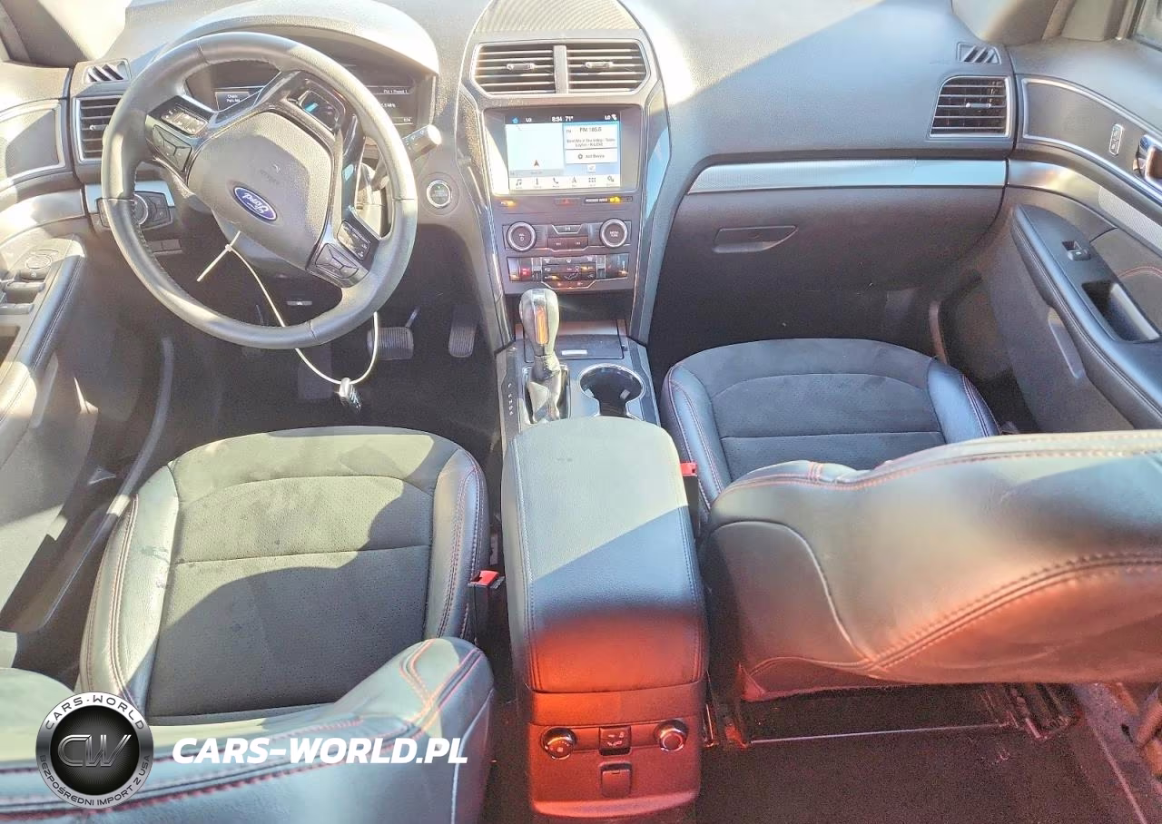 2019 Ford Explorer Xlt VIN:1FM5K7D87KGA44298 - 8