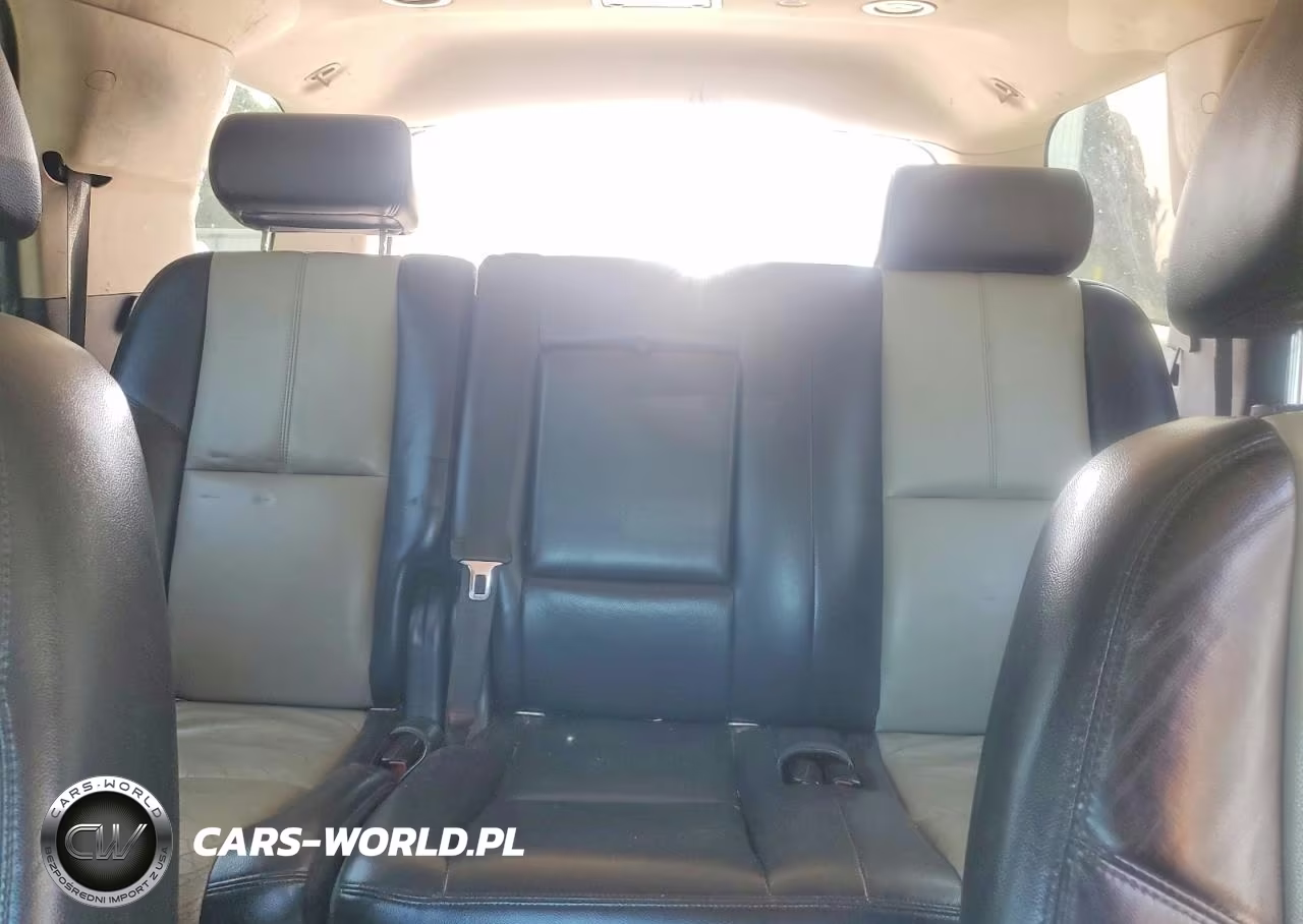 2008 Chevrolet Tahoe K1500 VIN:1GNFK13048R133302 - 10