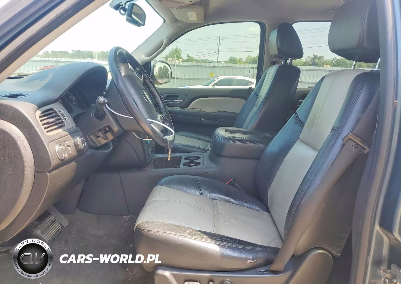 2008 Chevrolet Tahoe K1500 VIN:1GNFK13048R133302 - 7