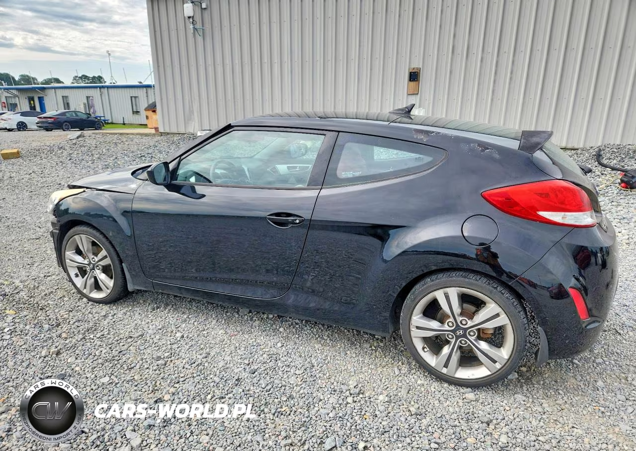 2013 Hyundai Veloster Base VIN:KMHTC6AD3DU177984 - 2