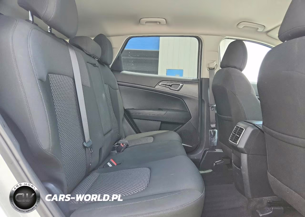 2023 Kia Sportage Lx VIN:KNDPU3AF8P7042151 - 11