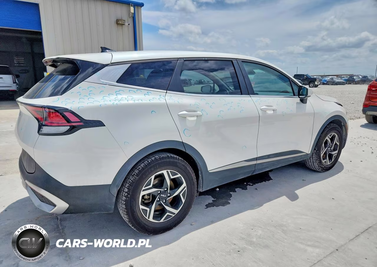 2023 Kia Sportage Lx VIN:KNDPU3AF8P7042151 - 3