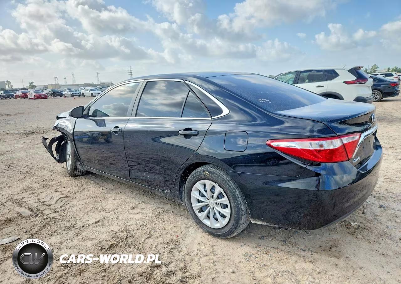2017 Toyota Camry Le VIN:4T1BF1FK8HU814662 - 2