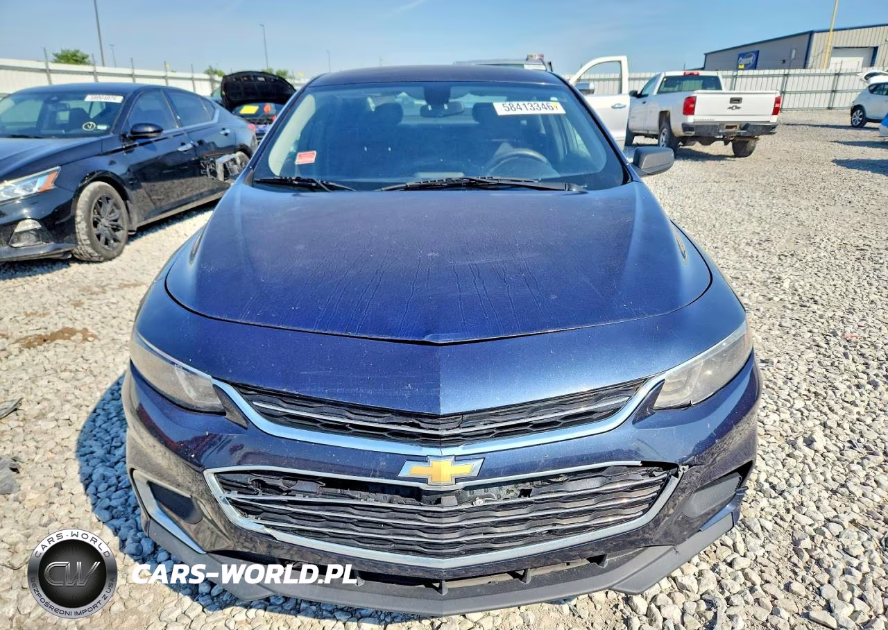 2018 Chevrolet Malibu Ls VIN:1G1ZB5ST1JF108656 - 5