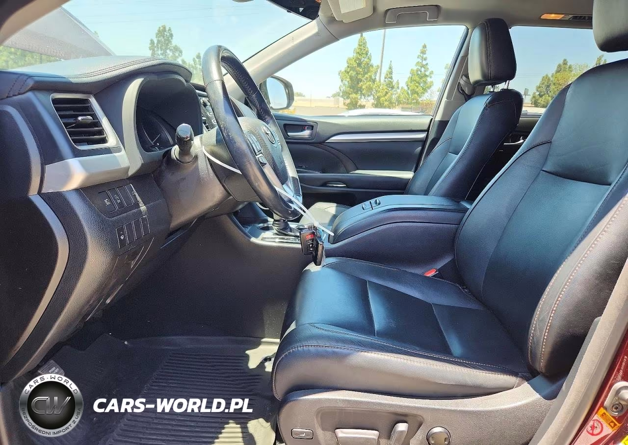 2018 Toyota Highlander Xle VIN:5TDKZRFH8JS275629 - 7