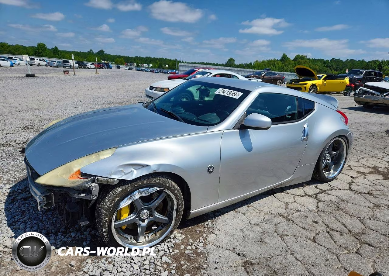 2010 Nissan 370Z Base