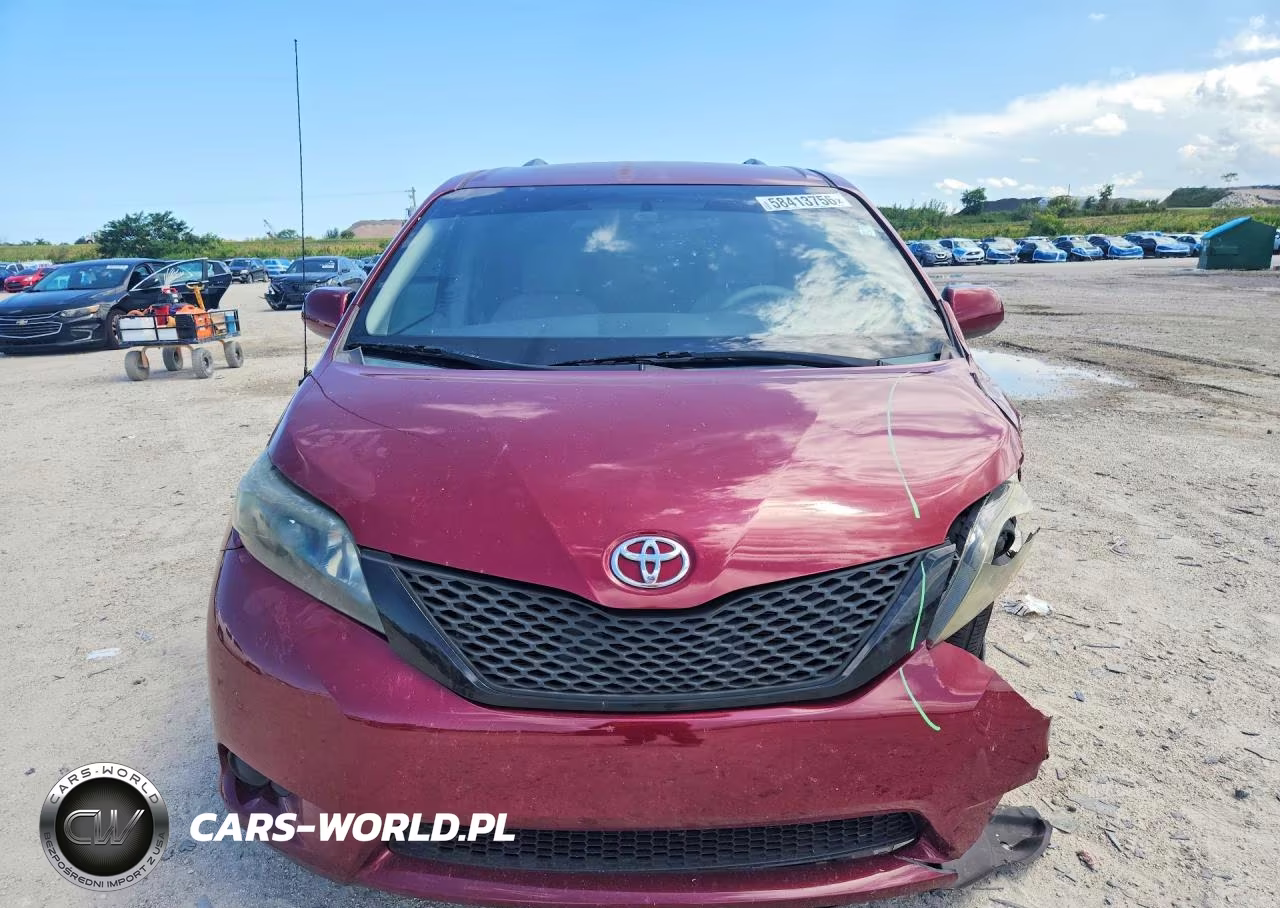 2014 Toyota Sienna Le VIN:5TDKK3DC5ES445847 - 5