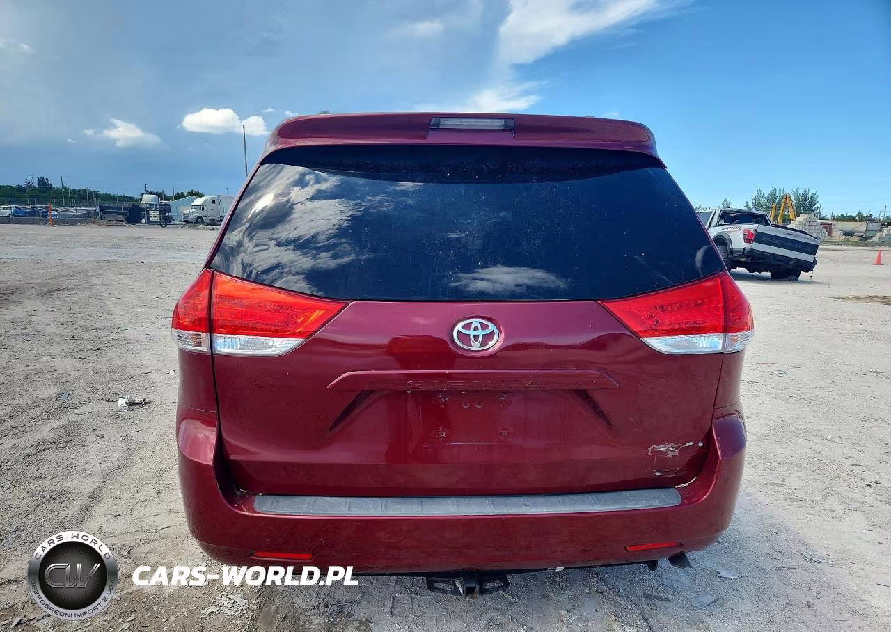 2014 Toyota Sienna Le VIN:5TDKK3DC5ES445847 - 6