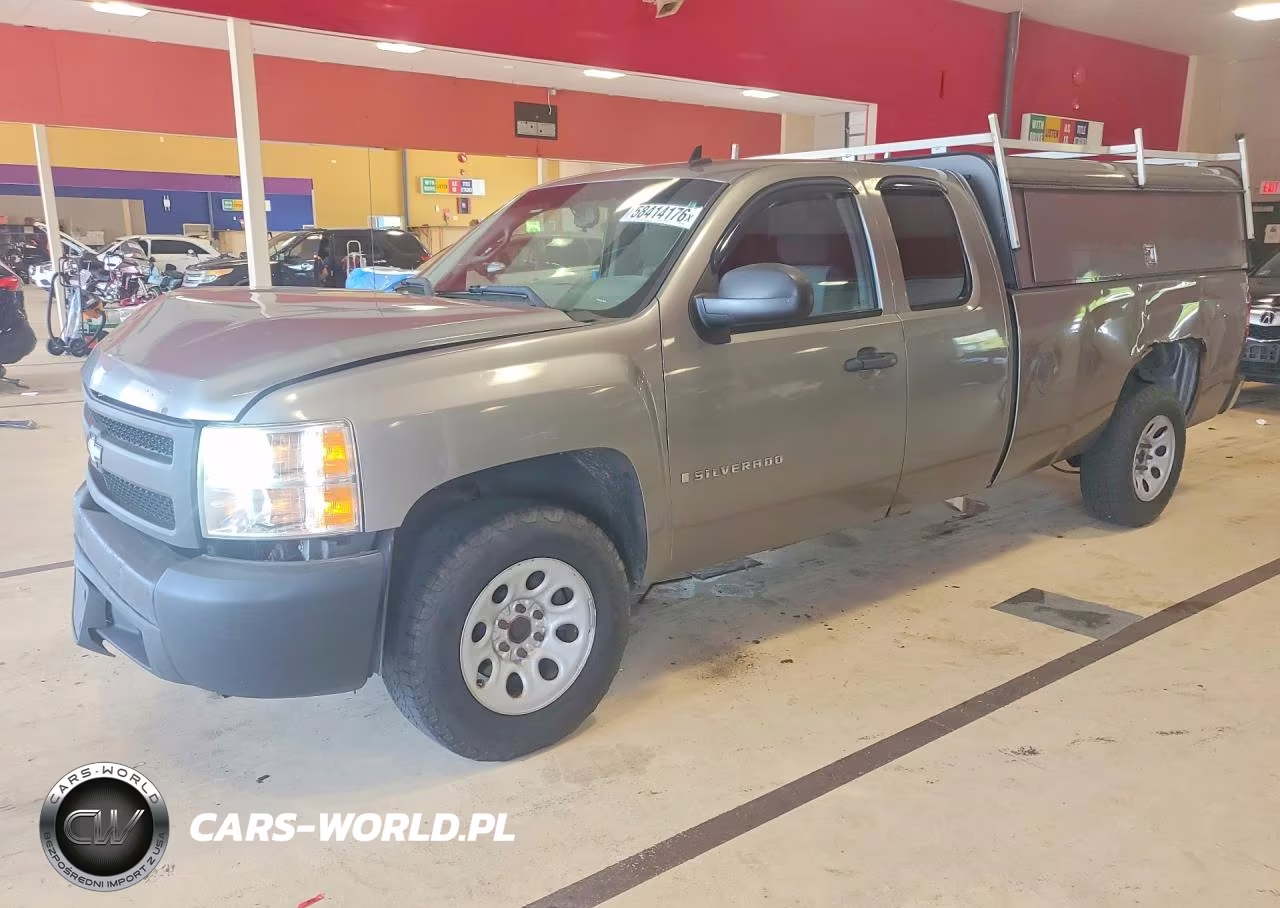 2008 Chevrolet Silverado C1500 VIN:1GCEC19J78E169431 - 1