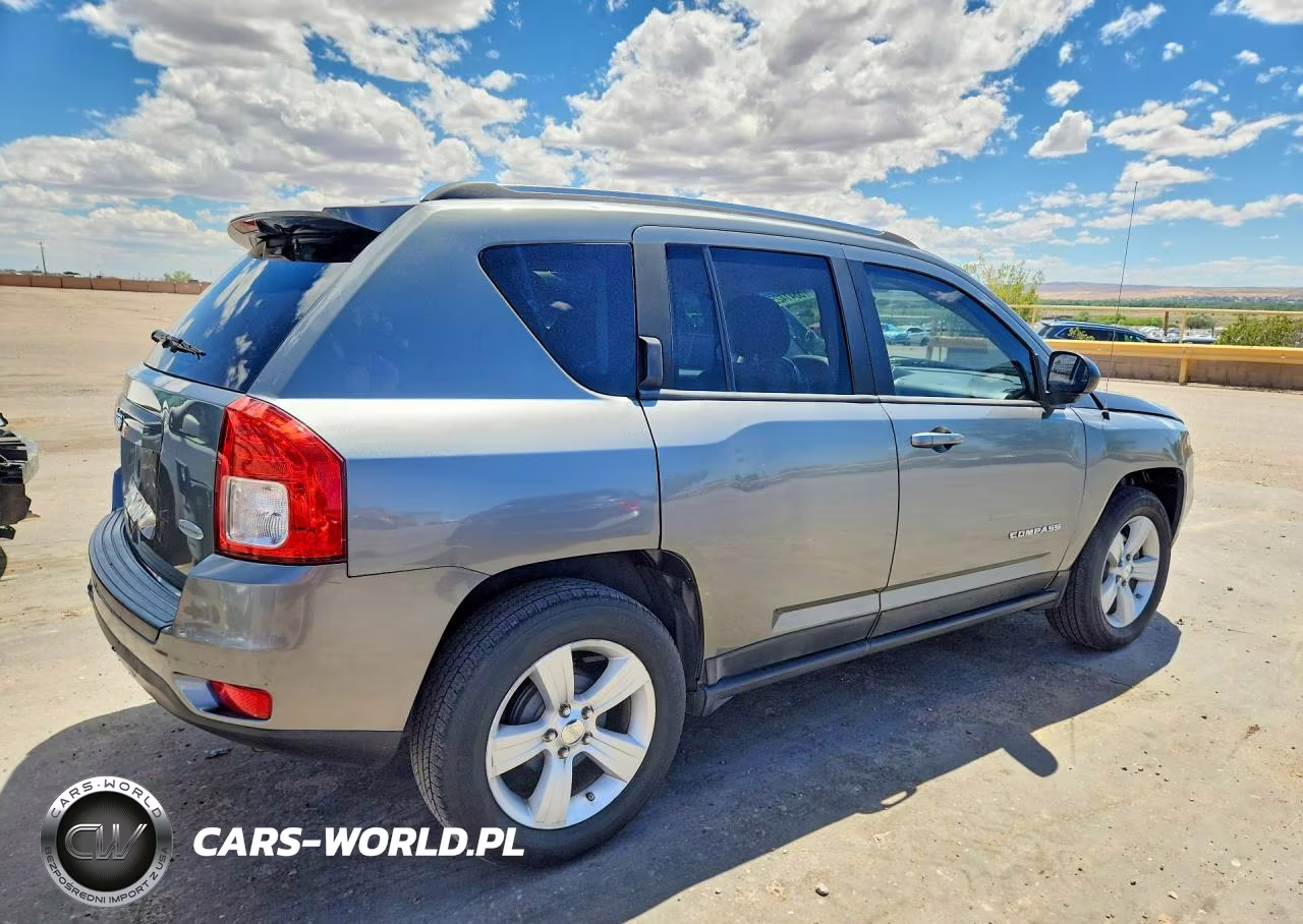 2011 Jeep Compass Sport VIN:1J4NT1FB3BD253525 - 3