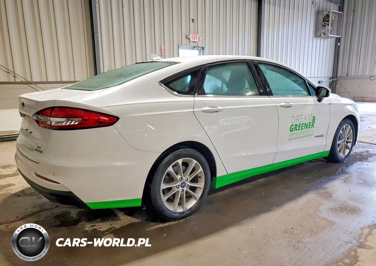 2019 Ford Fusion Se VIN:3FA6P0LU7KR165119 - 3