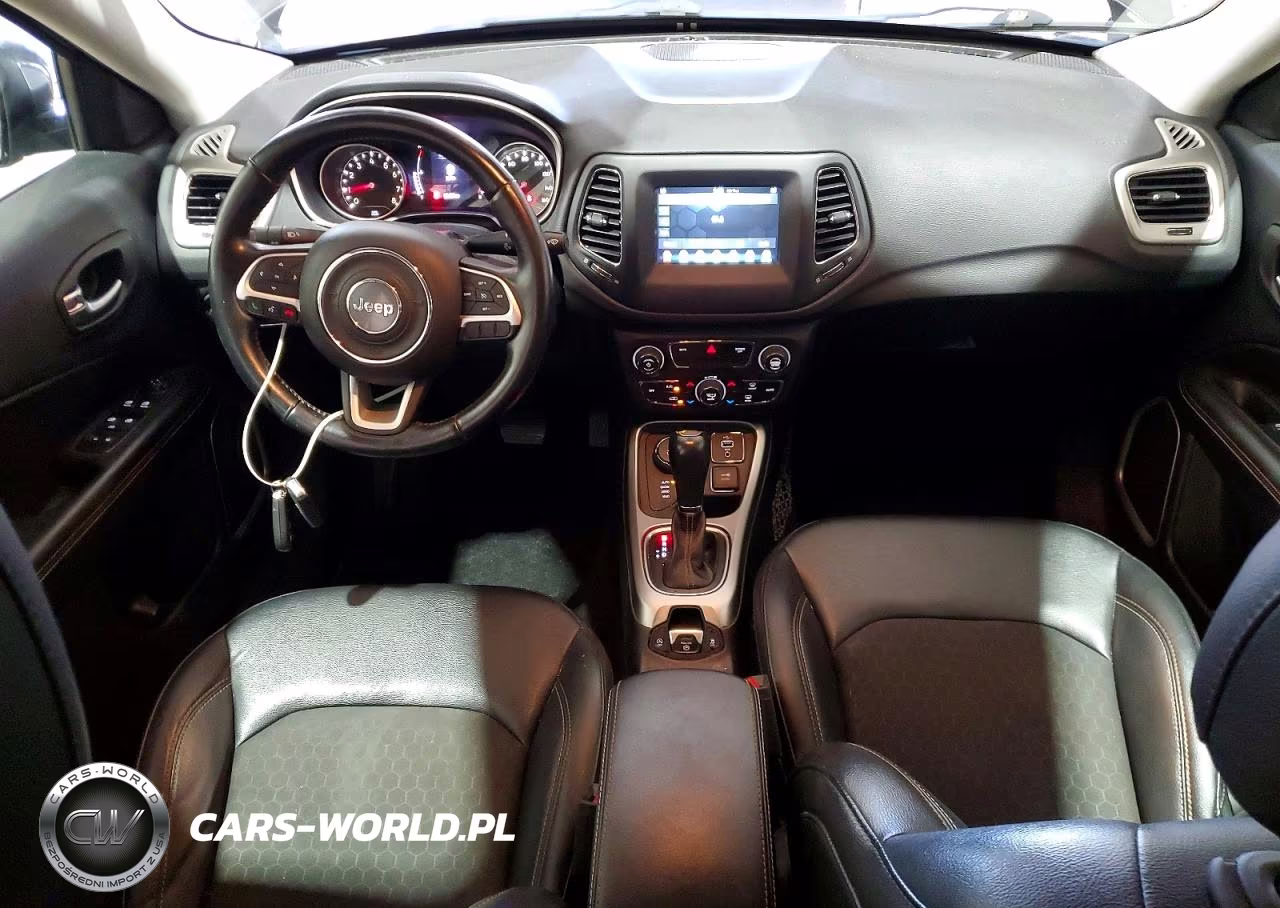 2019 Jeep Compass Latitude VIN:3C4NJDBBXKT672999 - 8
