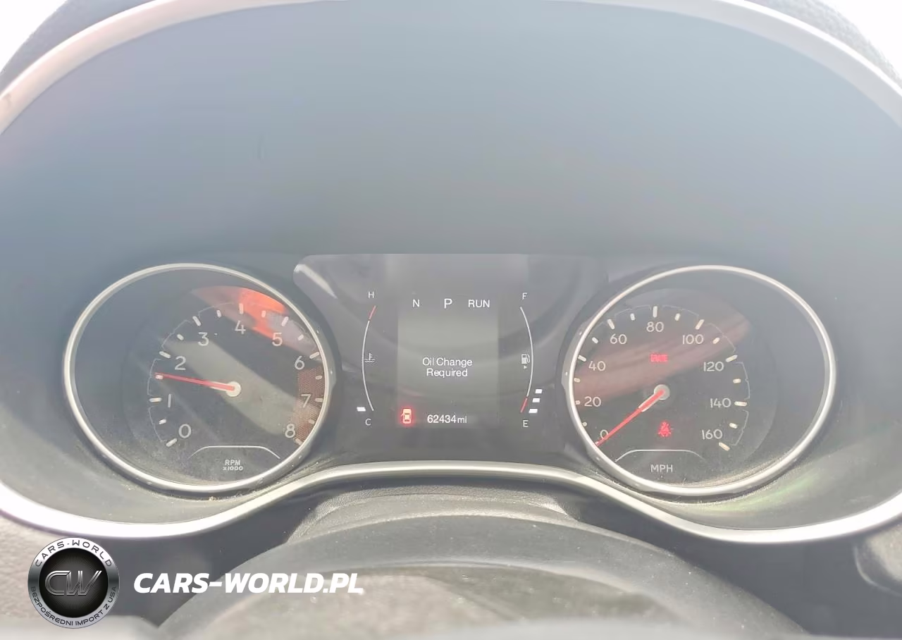 2019 Jeep Compass Latitude VIN:3C4NJDBBXKT672999 - 9