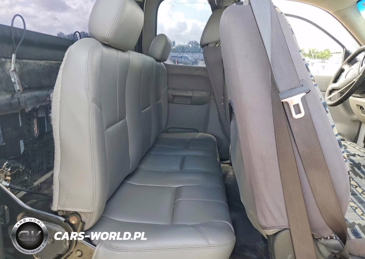 2009 Chevrolet Silverado K2500 Heavy Duty VIN:1GCHK49K59E100815 - 10