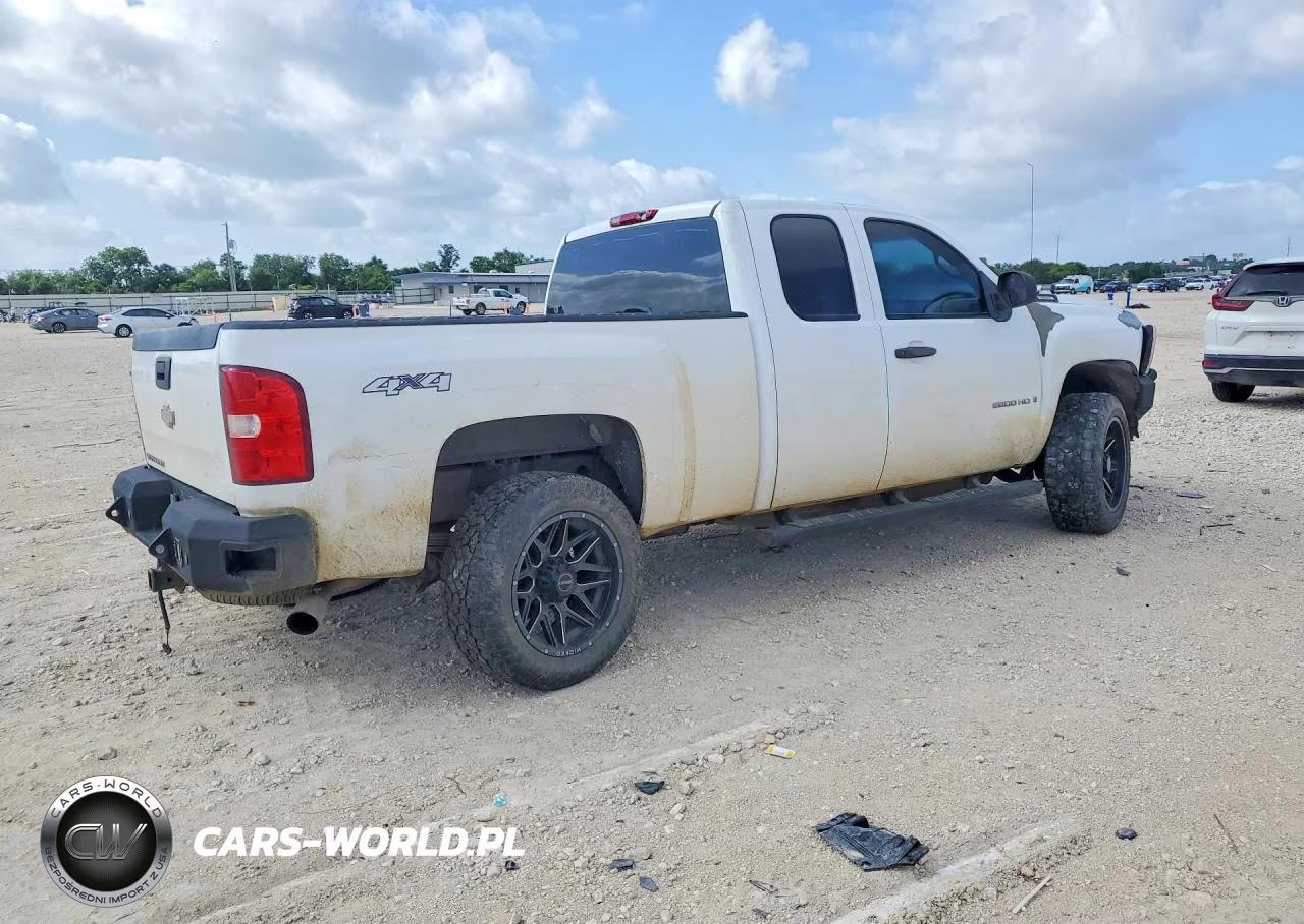 2009 Chevrolet Silverado K2500 Heavy Duty VIN:1GCHK49K59E100815 - 3