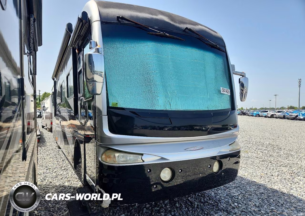 2005 Fleetwood Revolution Rv