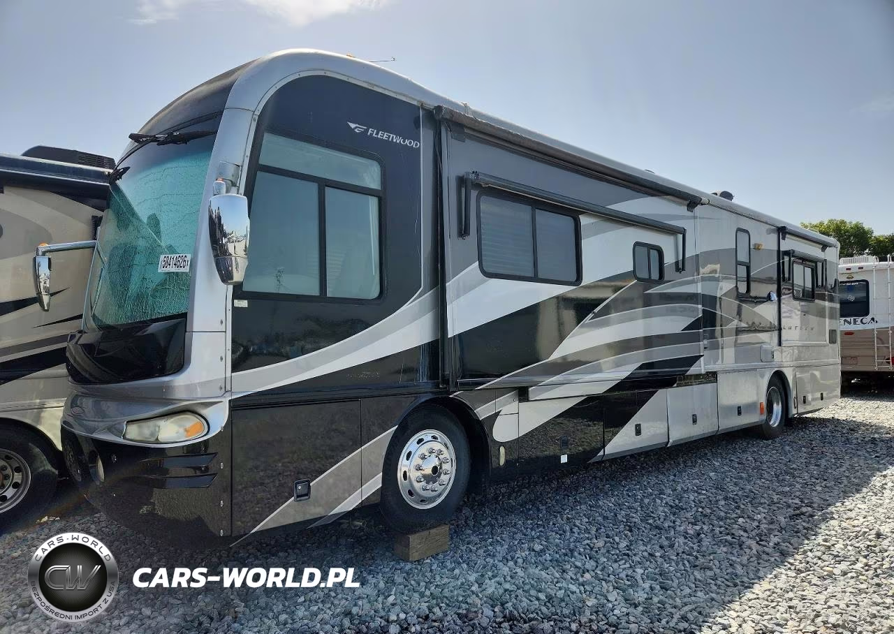 2005 Fleetwood Revolution Rv VIN:4UZAAHDC85CU04864 - 2