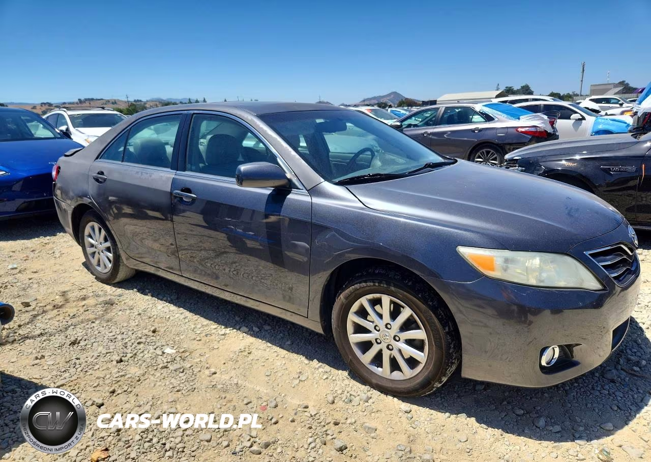 2011 Toyota Camry Xle V6 VIN:4T1BK3EK9BU613949 - 4