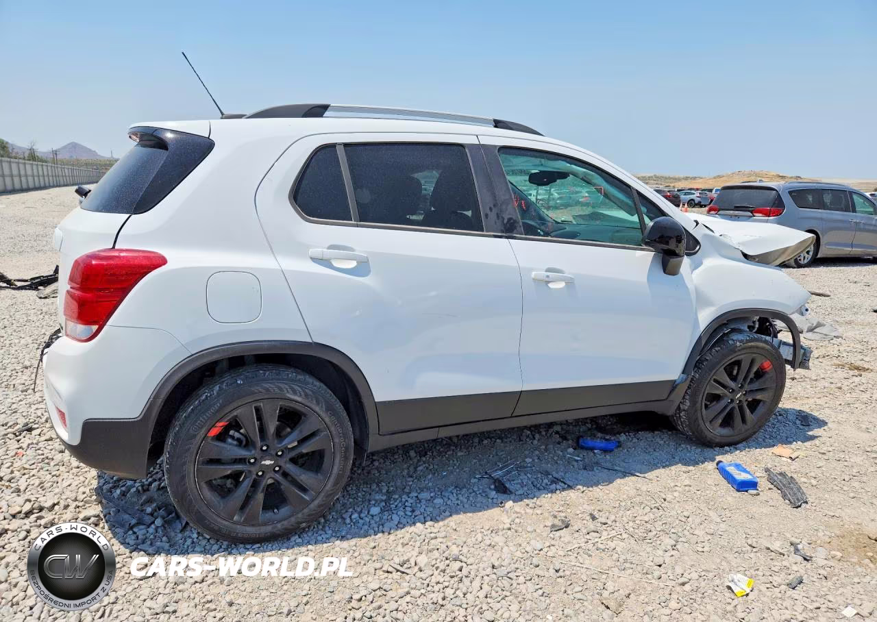 2021 Chevrolet Trax Awd Lt VIN:KL7CJPSB3MB315948 - 3