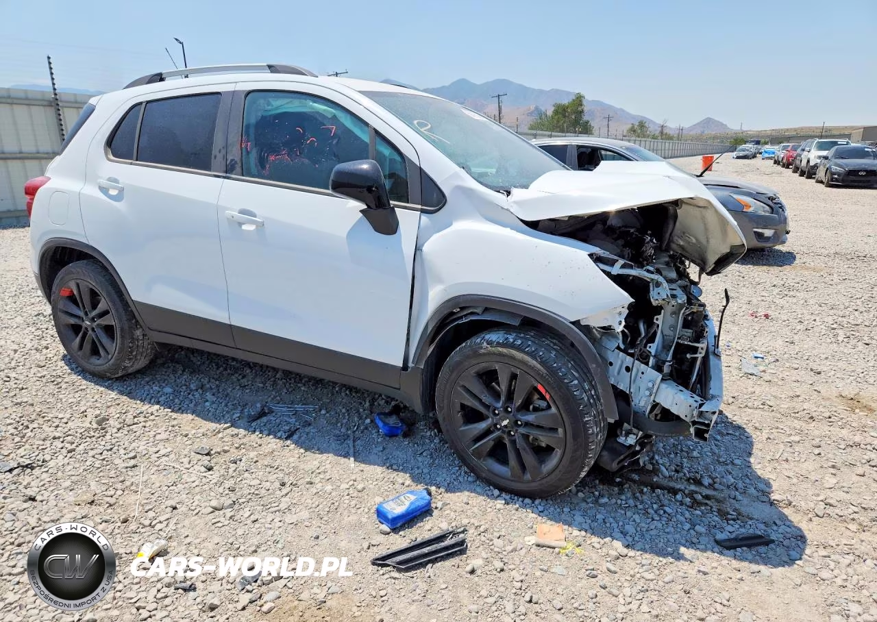 2021 Chevrolet Trax Awd Lt VIN:KL7CJPSB3MB315948 - 4