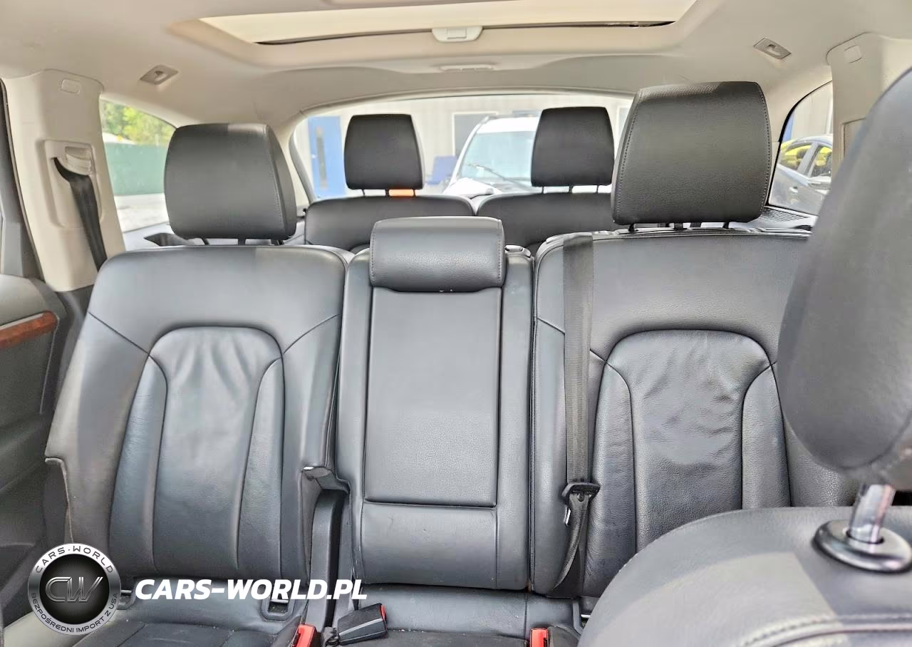 2015 Audi Q7 Premium Plus VIN:WA1LGAFE7FD000882 - 10