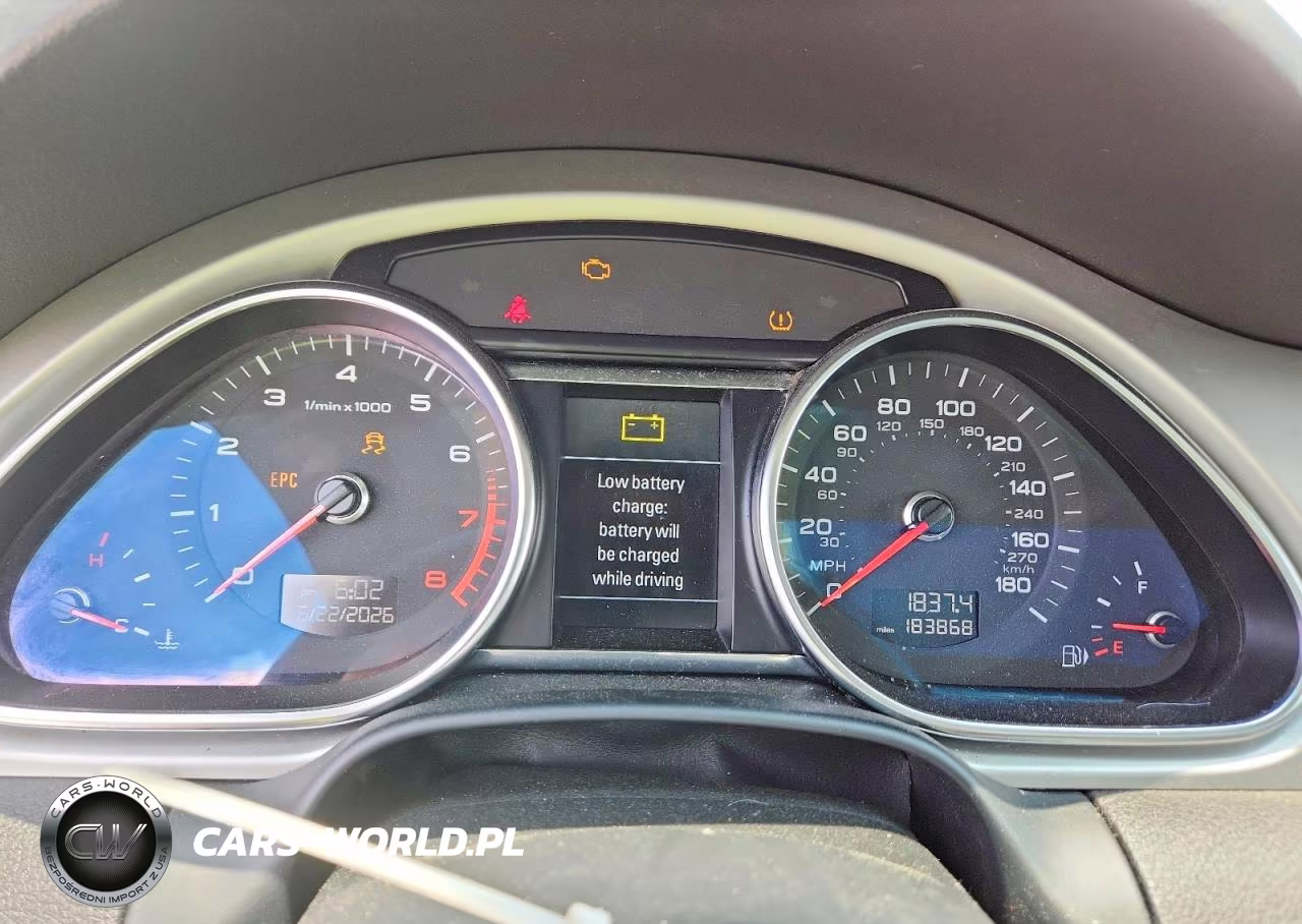 2015 Audi Q7 Premium Plus VIN:WA1LGAFE7FD000882 - 9