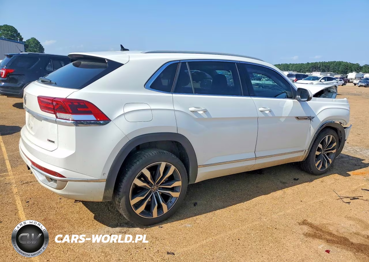 2021 Volkswagen Atlas Cross Sport Sel Premium R-Line VIN:1V2FE2CA7MC216684 - 3