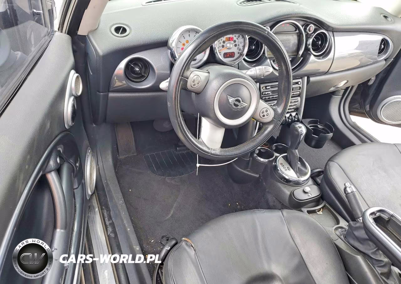 2005 Mini Cooper VIN:WMWRC33455TJ64829 - 8