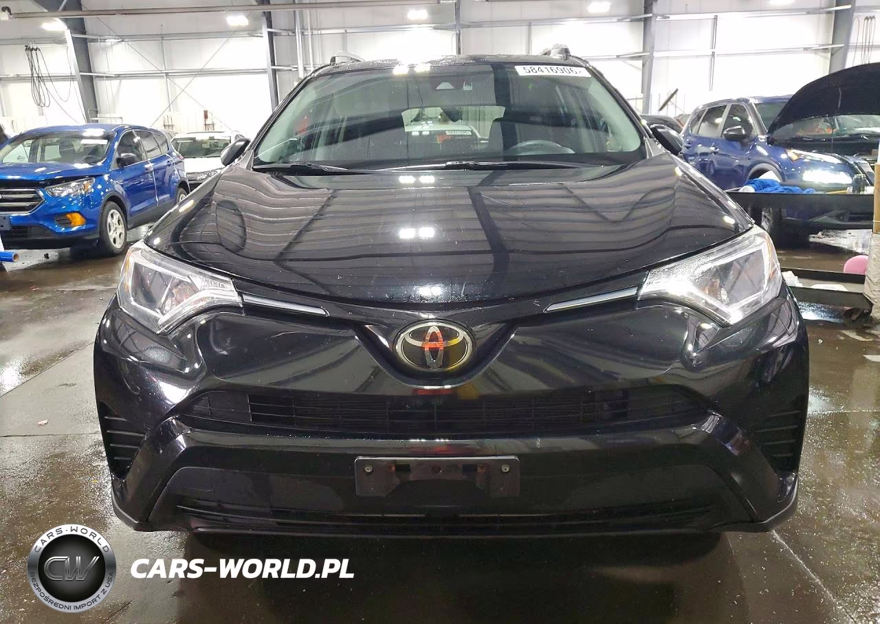 2018 Toyota Rav4 Le VIN:2T3BFREV2JW769385 - 5