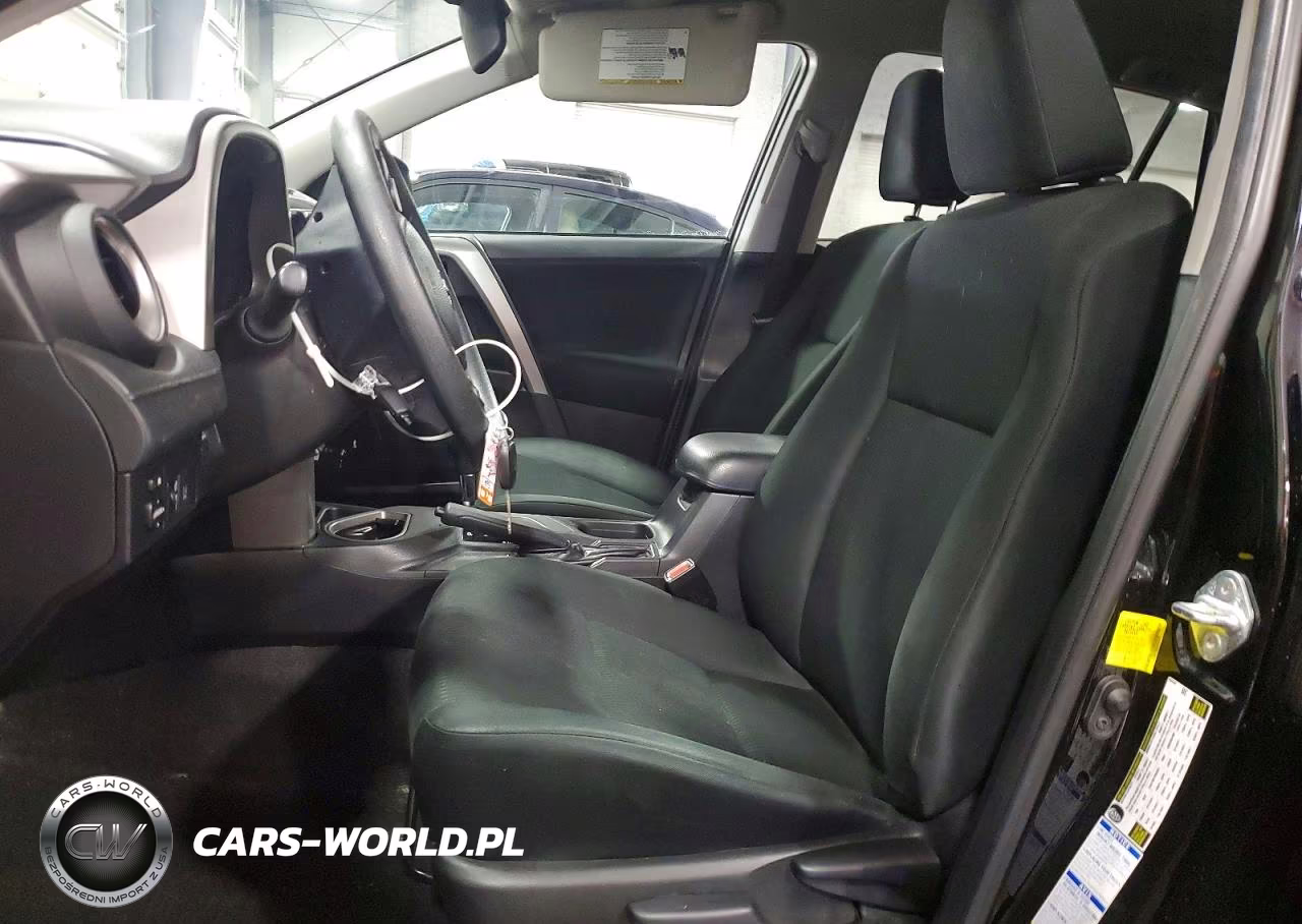 2018 Toyota Rav4 Le VIN:2T3BFREV2JW769385 - 7