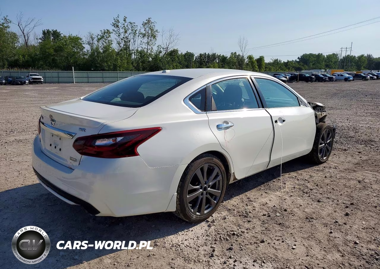 2018 Nissan Altima 2.5 Sr VIN:1N4AL3AP0JC286933 - 3