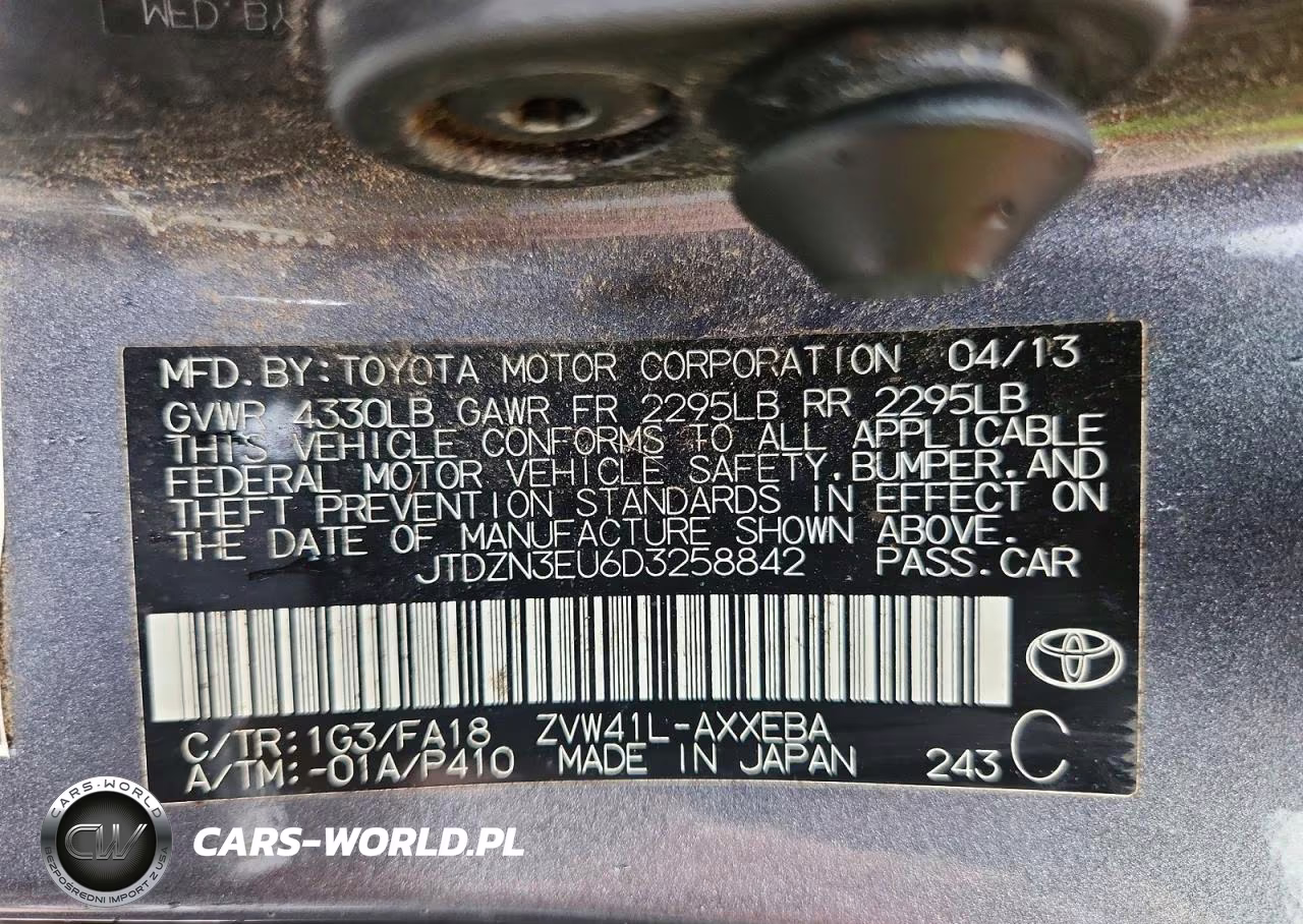 2013 Toyota Prius V Three VIN:JTDZN3EU6D3258842 - 12