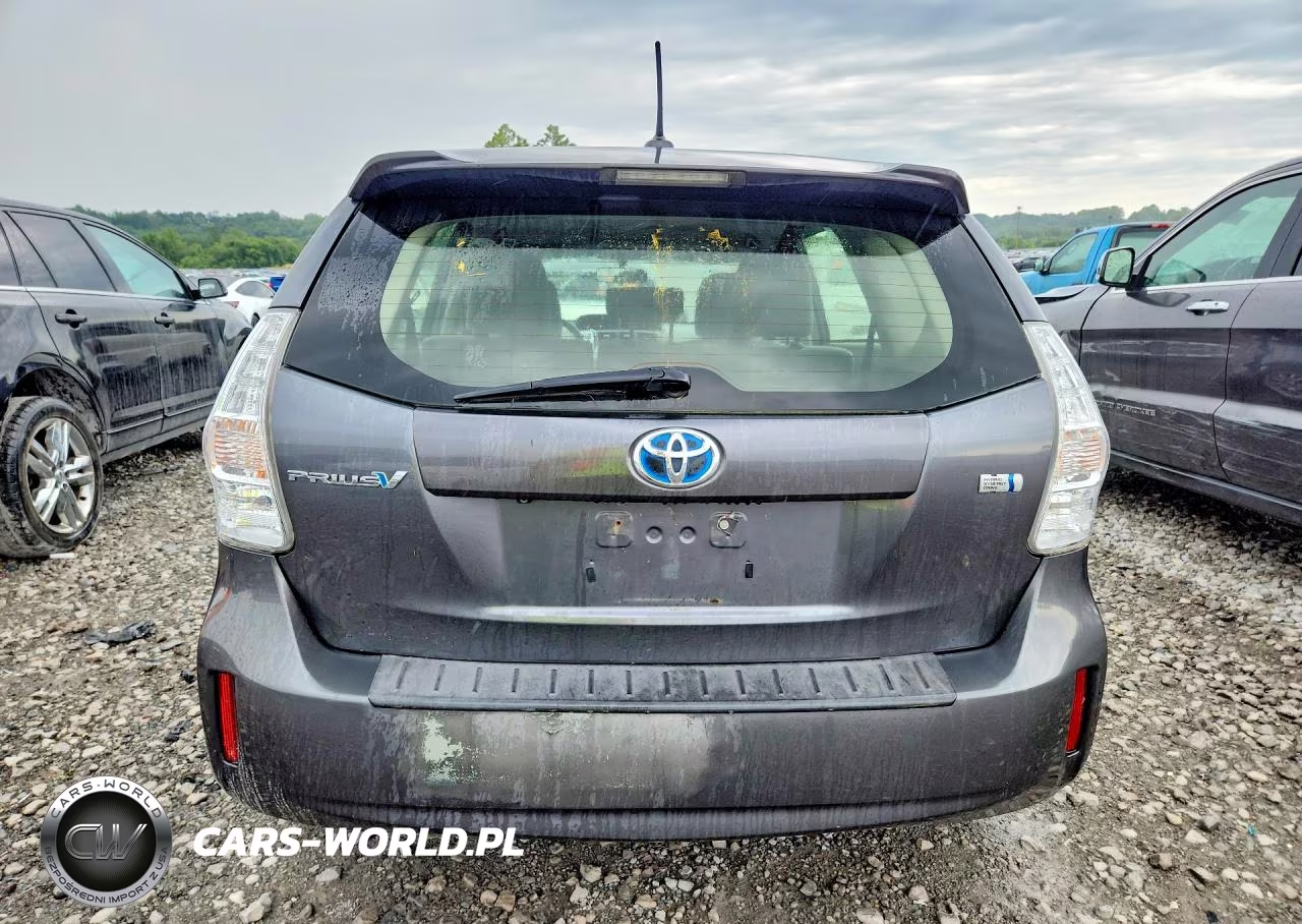 2013 Toyota Prius V Three VIN:JTDZN3EU6D3258842 - 6