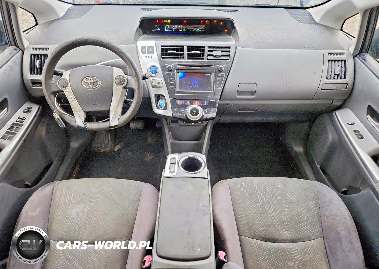 2013 Toyota Prius V Three VIN:JTDZN3EU6D3258842 - 8