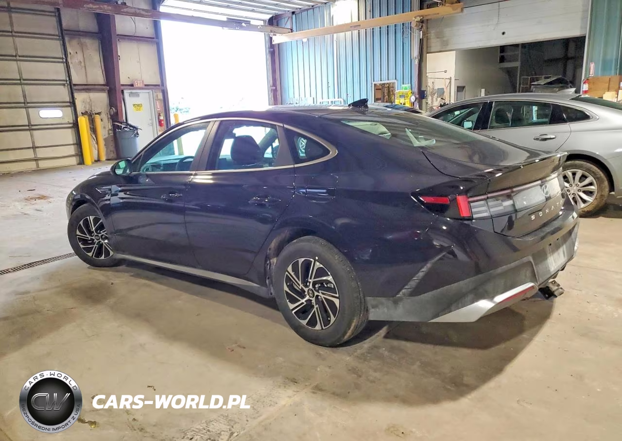 2026 Hyundai Sonata Hybrid Blue VIN:KMHL24JJ0TA168317 - 2