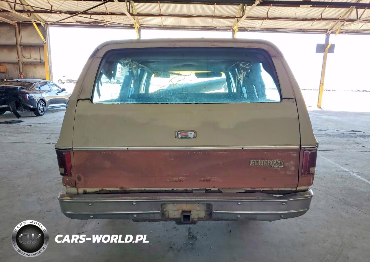 1973 Chevrolet Suburban VIN:CCZ163F128295 - 6