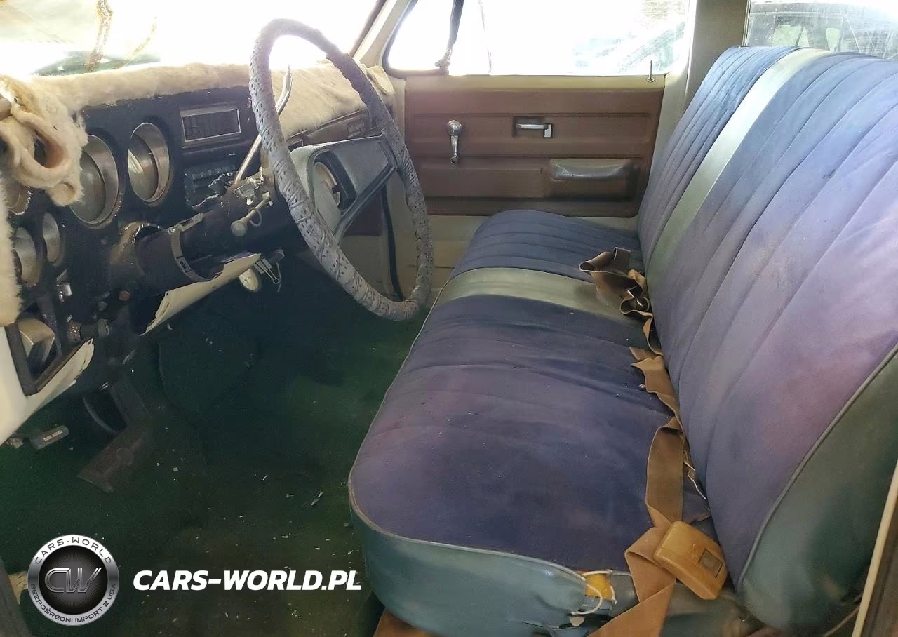 1973 Chevrolet Suburban VIN:CCZ163F128295 - 7