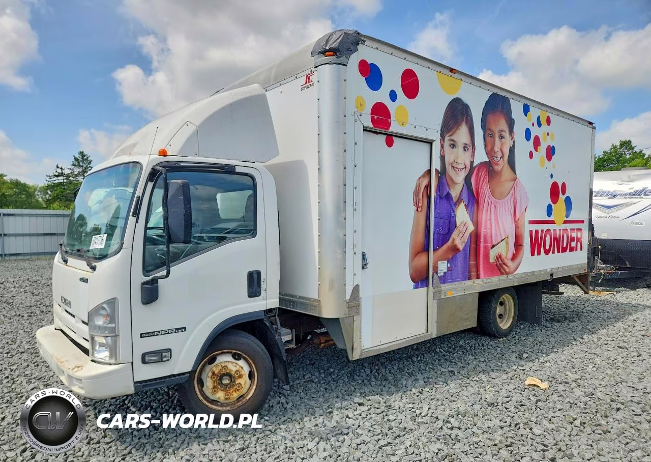 2014 Isuzu Npr Hd Delivery Truck