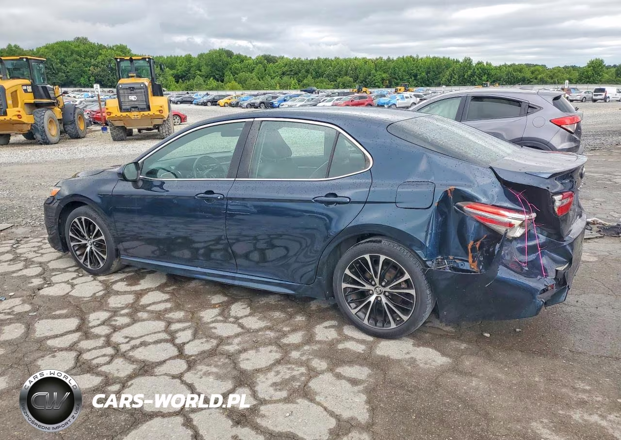 2018 Toyota Camry Se VIN:4T1B11HK9JU553883 - 2