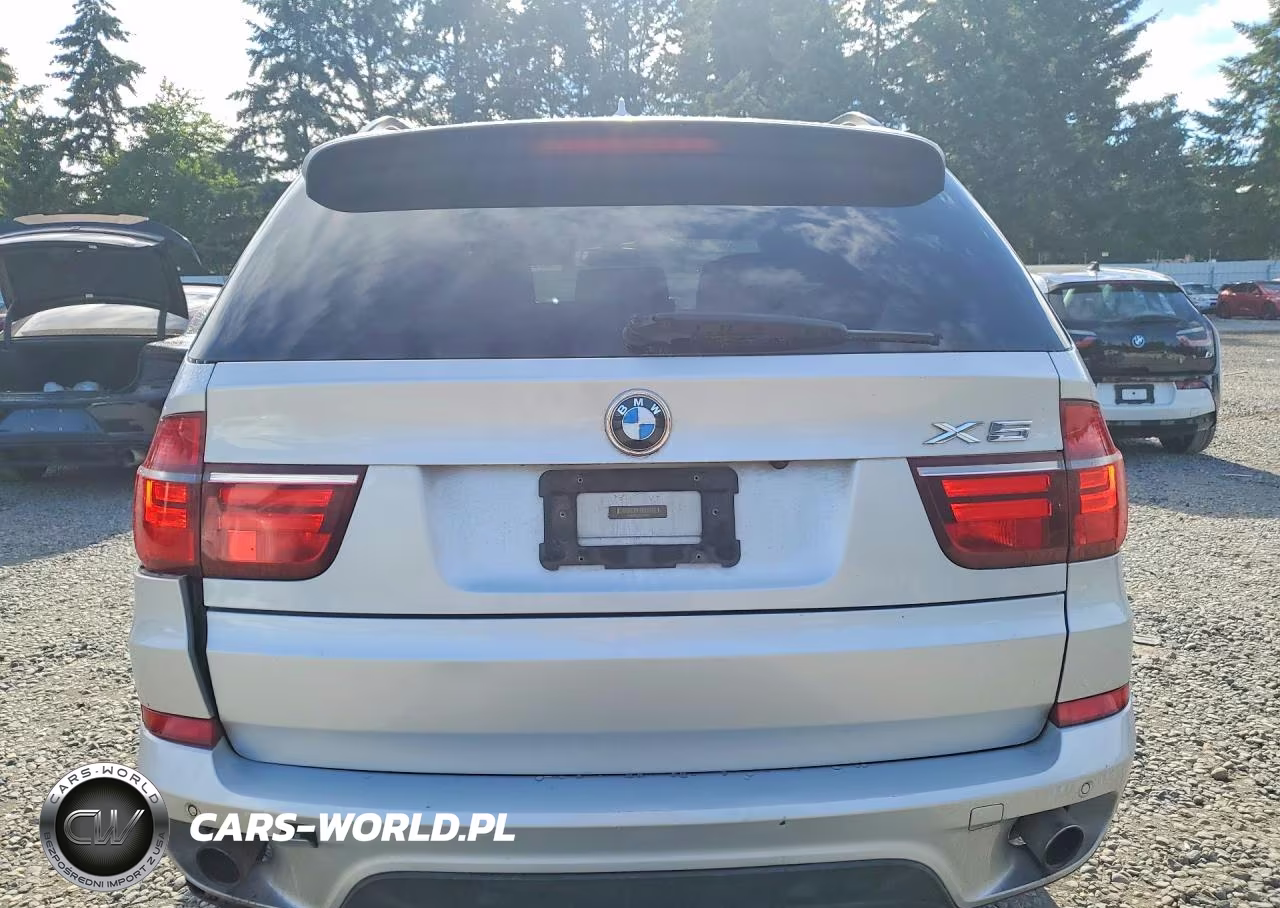 2012 BMW X5 xDrive35I VIN:5UXZV4C57CL747622 - 6