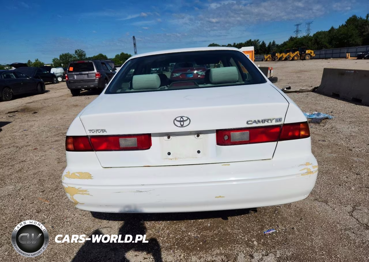 1999 Toyota Camry Le VIN:4T1BG28K7XU889481 - 6