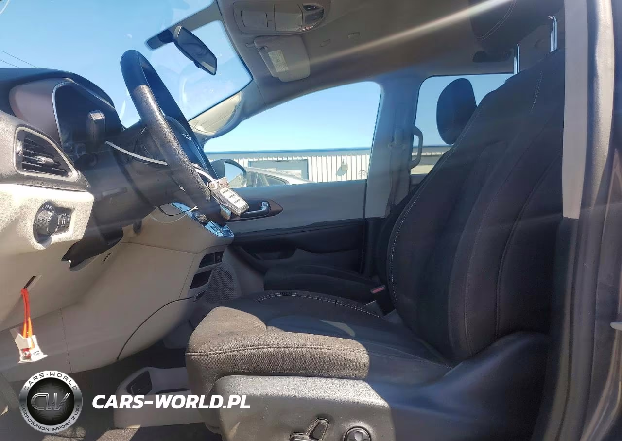 2020 Chrysler Voyager Lx VIN:2C4RC1CGXLR249123 - 7