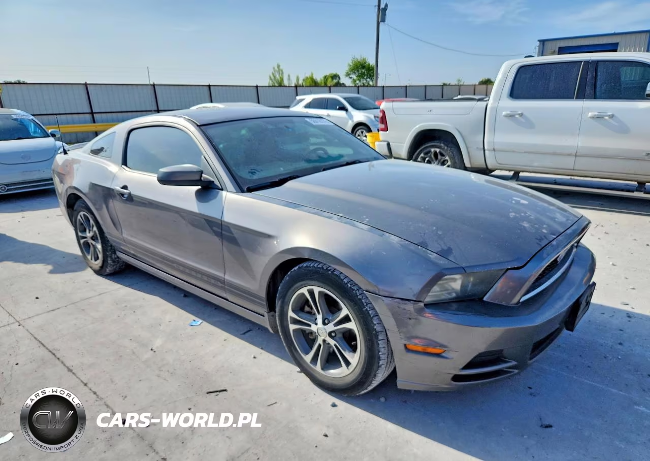 2014 Ford Mustang VIN:1ZVBP8AM2E5201958 - 4