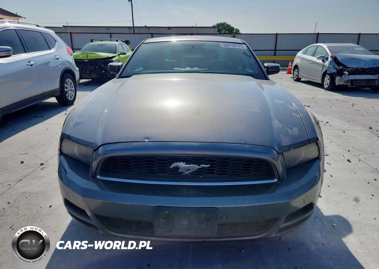 2014 Ford Mustang VIN:1ZVBP8AM2E5201958 - 5