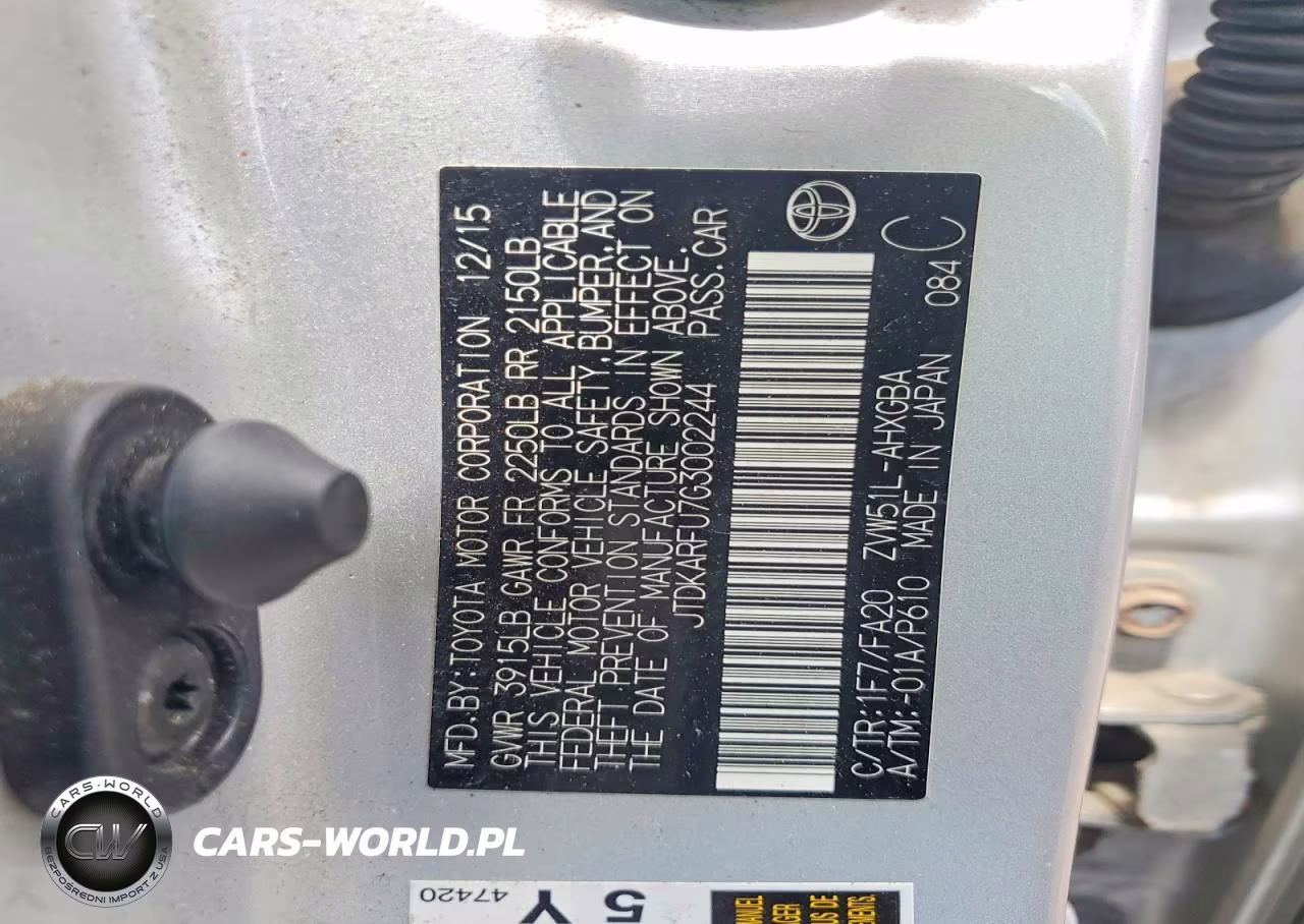 2016 Toyota Prius Three VIN:JTDKARFU7G3002244 - 13