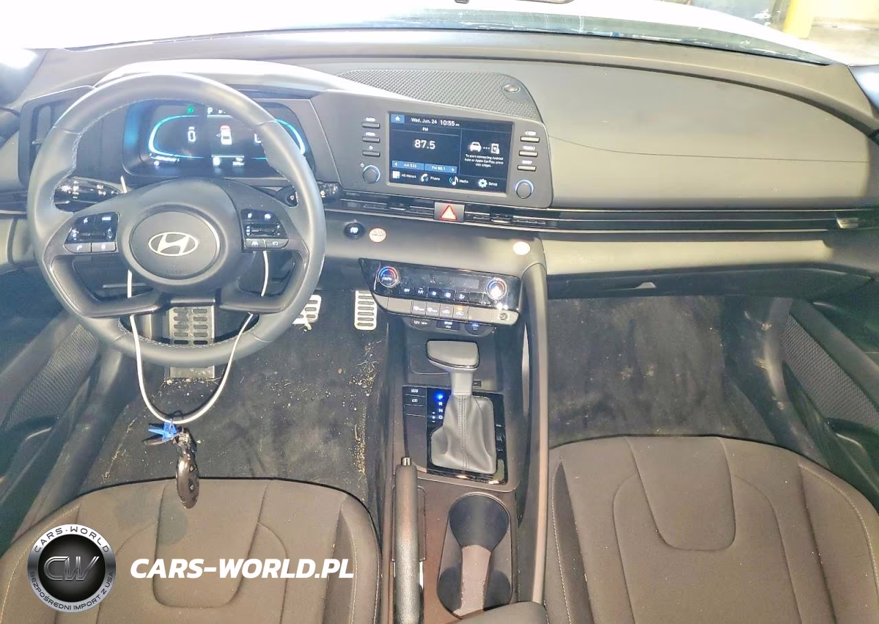 2026 Hyundai Elantra Sel Sport VIN:KMHLM4DG5TU218802 - 8