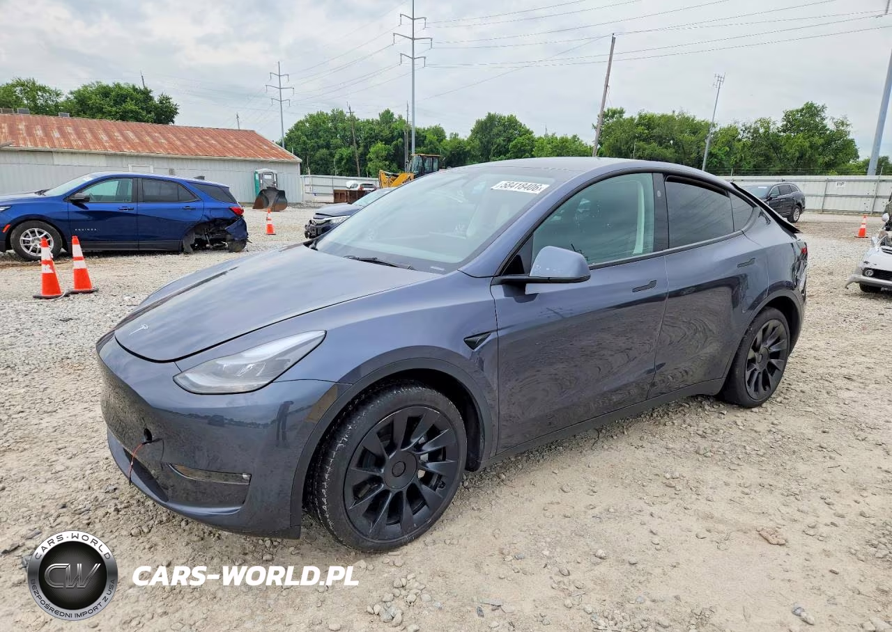 2023 Tesla Model Y – zdjęcie 1 z 11