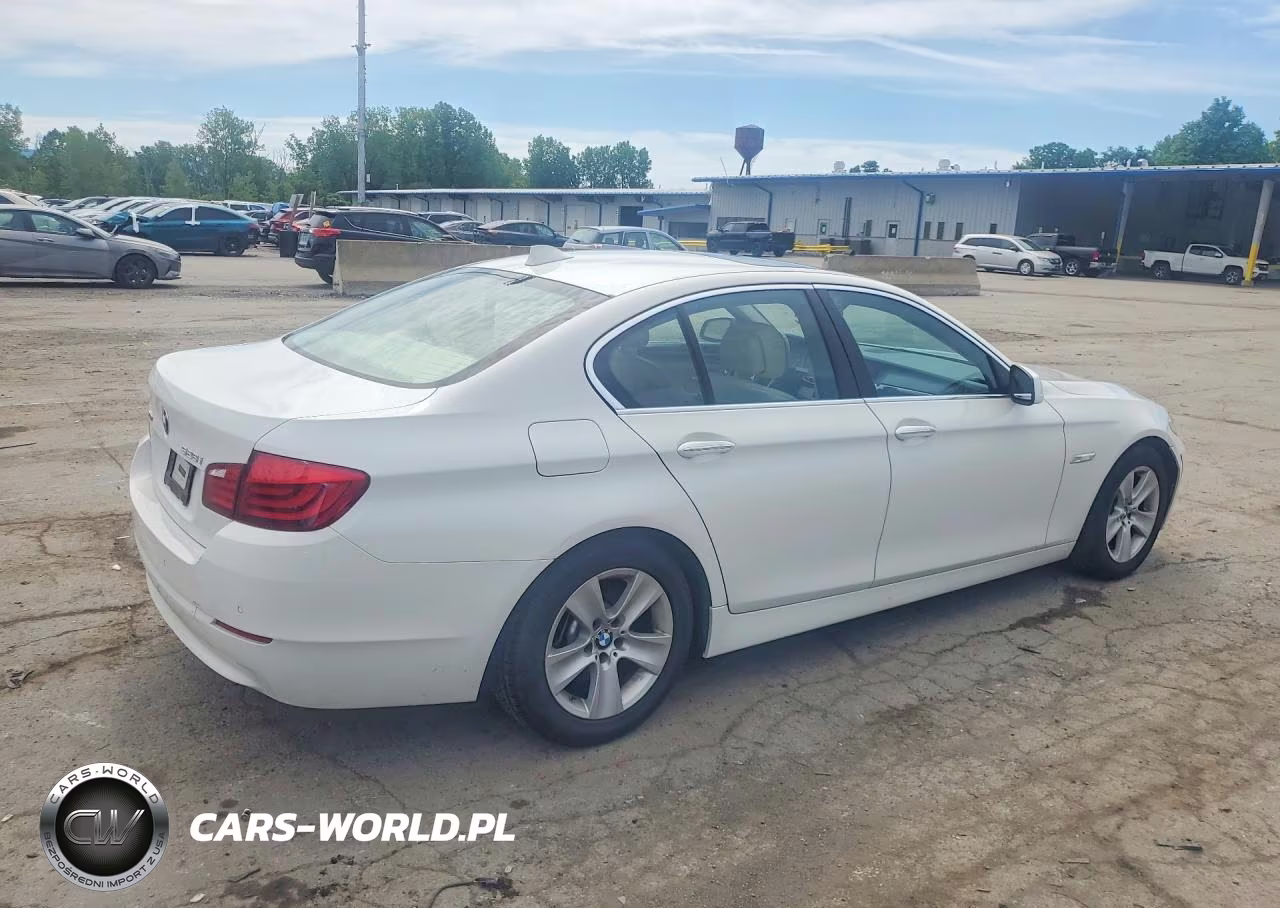 2013 BMW 528 Xi VIN:WBAXH5C52DD110510 - 3