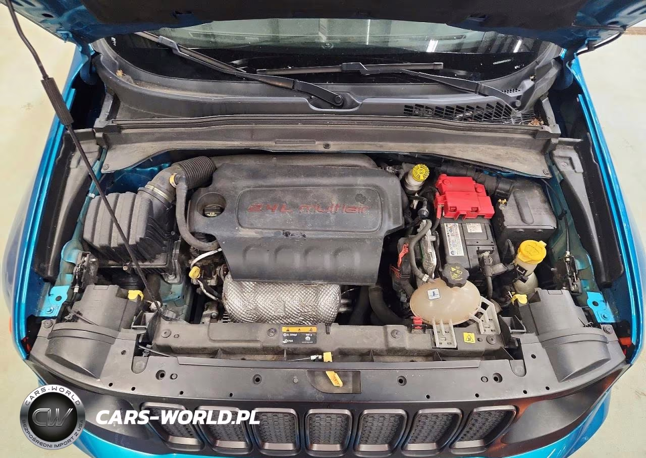 2021 Jeep Renegade Latitude VIN:ZACNJDBB9MPM47920 - 12