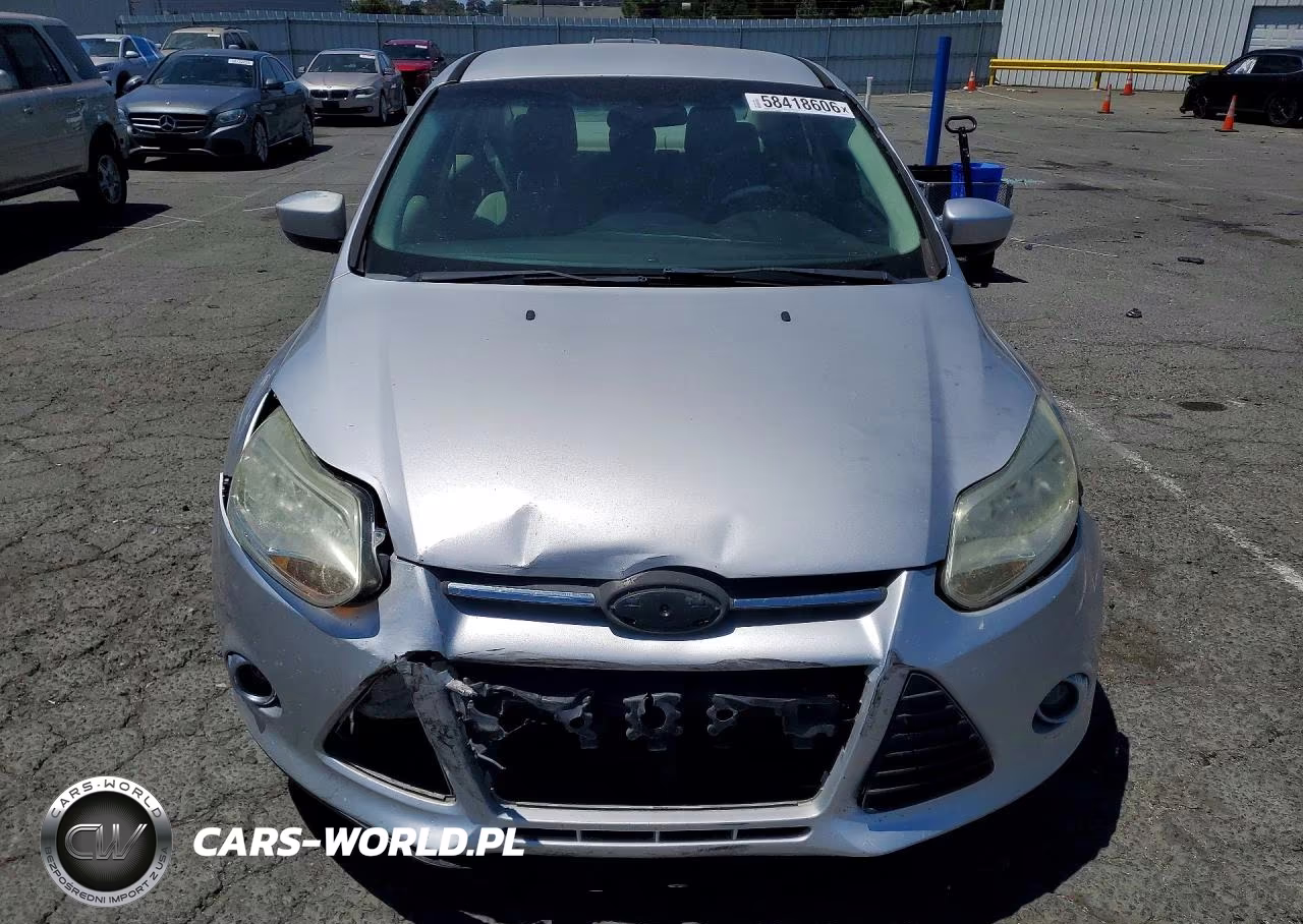 2012 Ford Focus Se VIN:1FAHP3F2XCL108451 - 5